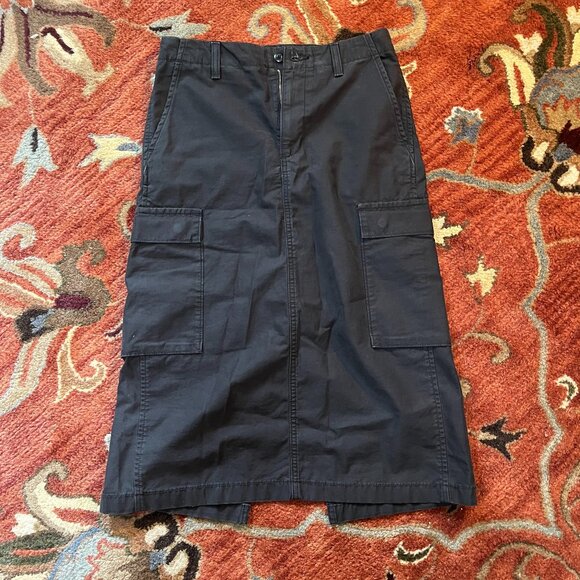 Levi's Premium Black Cargo Skirt - Picture 1 of 3